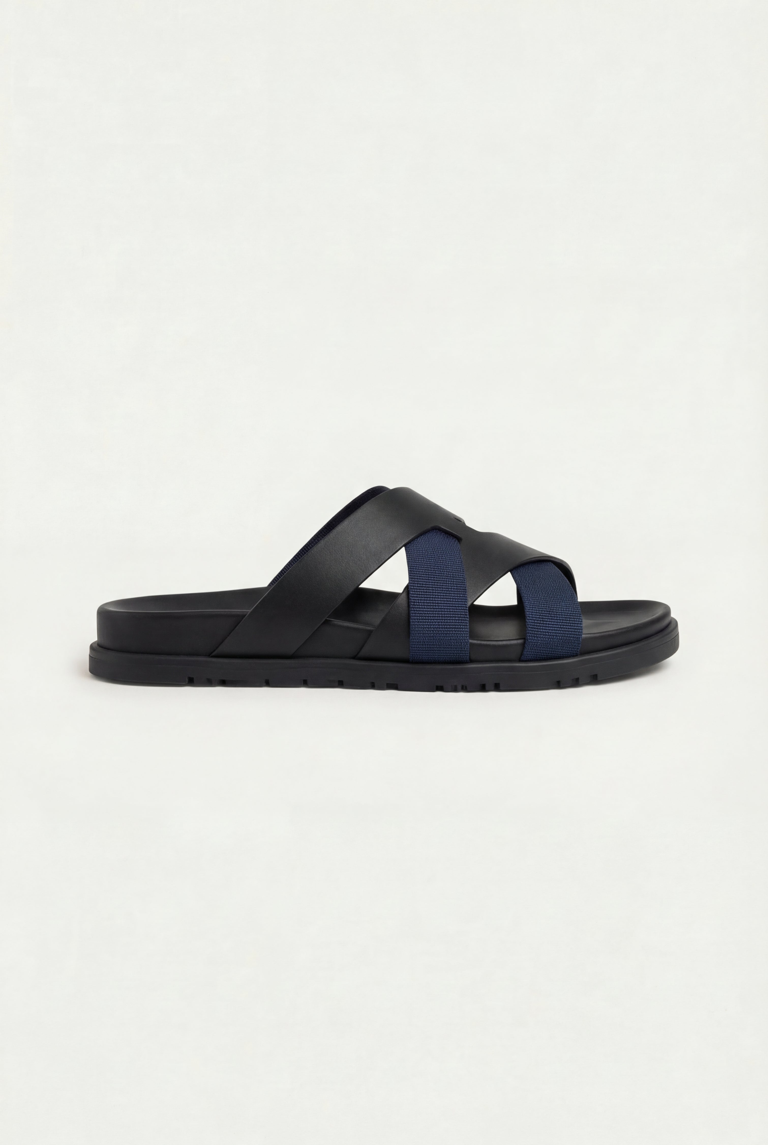 Amalfi Leather Sandal Black Navy