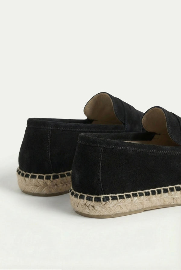 Capri Suede Loafer Black
