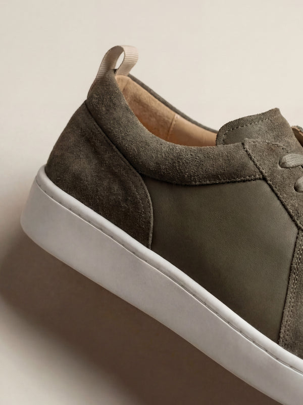 Amalfi Suede Sneaker Army Olive Green