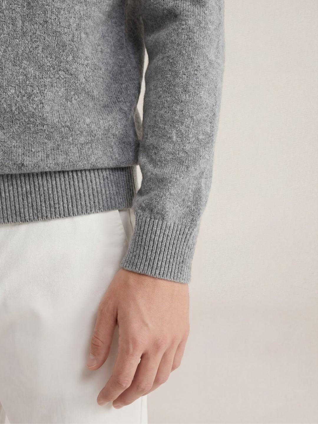 Laurenti cashmere crewneck Grey