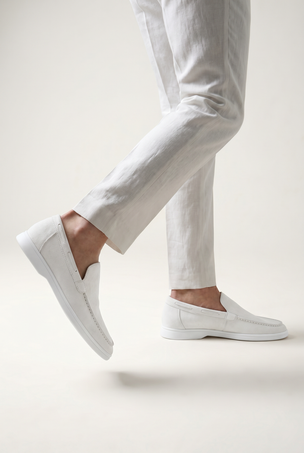 Amalfi Classic Suède Loafer White
