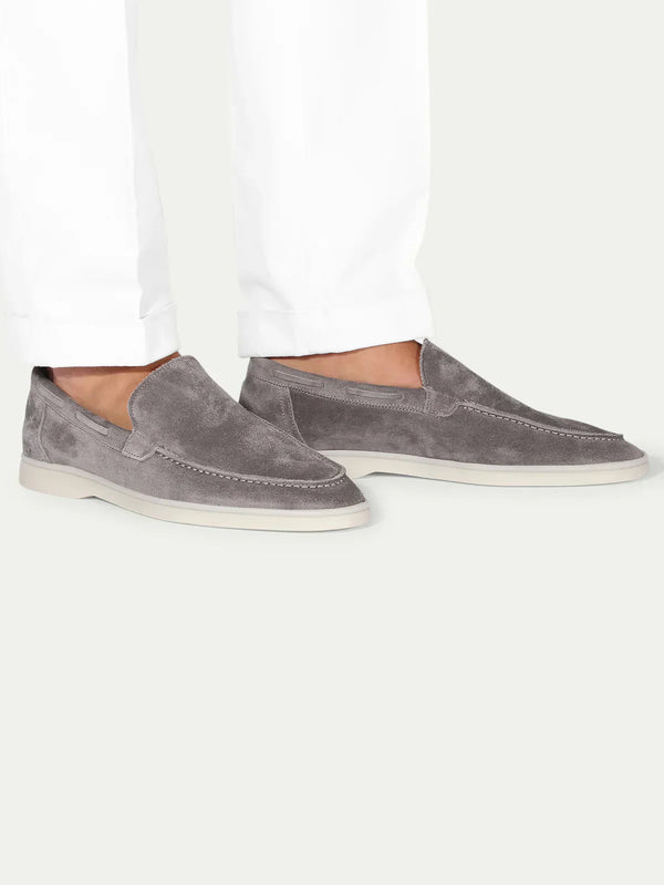 Classic Suède Loafer Gray